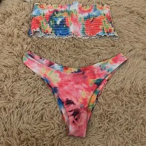 Multicolored bikini